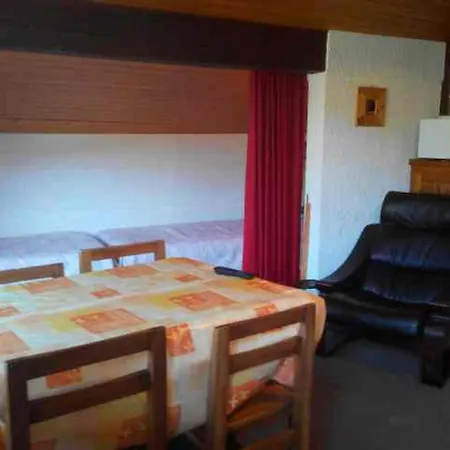 Confortable, Vue Sur Le Pleney, Parking Inclus - Fr-1-524-26